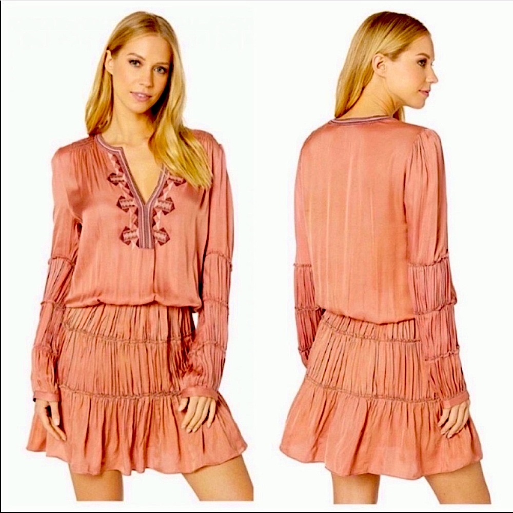 NWT-Chic Bohemian Romance Frye Embroidered Shirred Long Blouson Sleeve Dress
